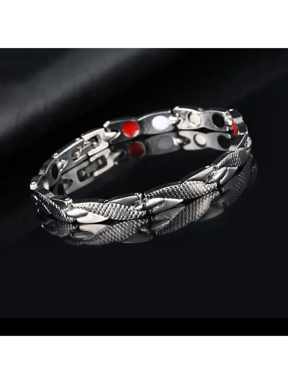 Casual Retro Fashion Dragon Pattern Magnetic Bracelet